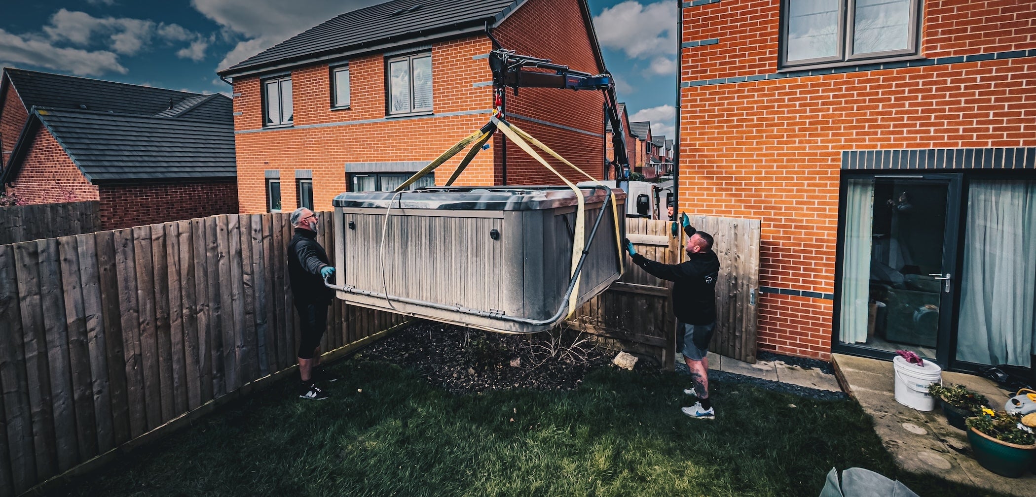 hot tub crane hire